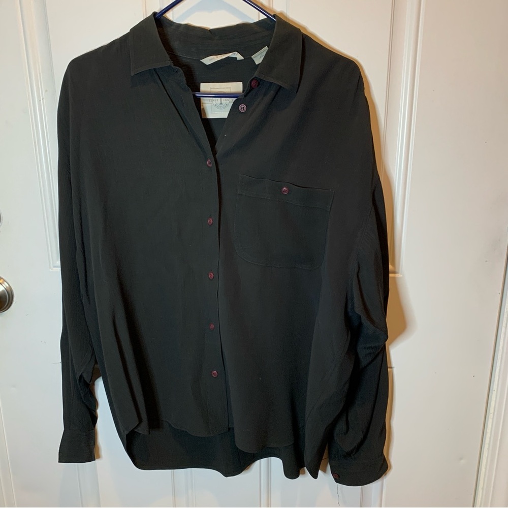First Issue American Design Drapey Flowy Black Button Up Collar Blouse Shirt SzM